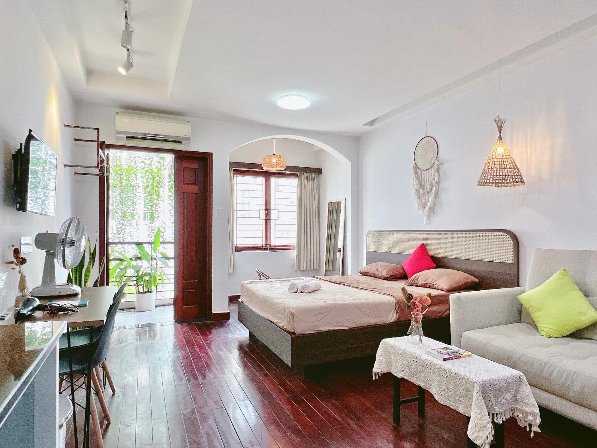 Co Homestay Saigon ホーチミン市 エクステリア 写真